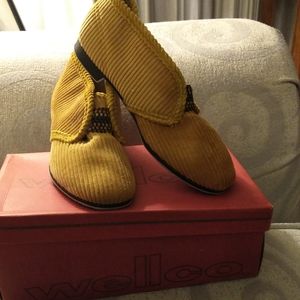 Vintage Boys  Wellco Slippers